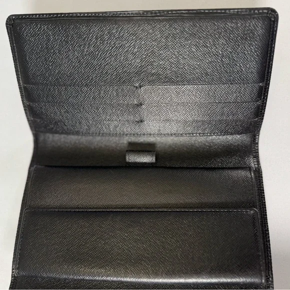 Louis Vuitton Black Epi Long Wallet with Gold Hardware & Box - Picture 7 of 12